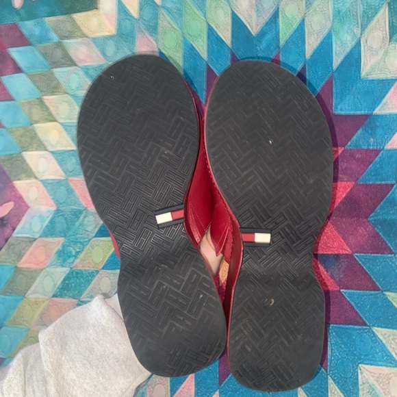 Red Clog Tommy Hilfger Sandals - Picture 4 of 4